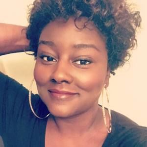 Meet your Posher, Latasha